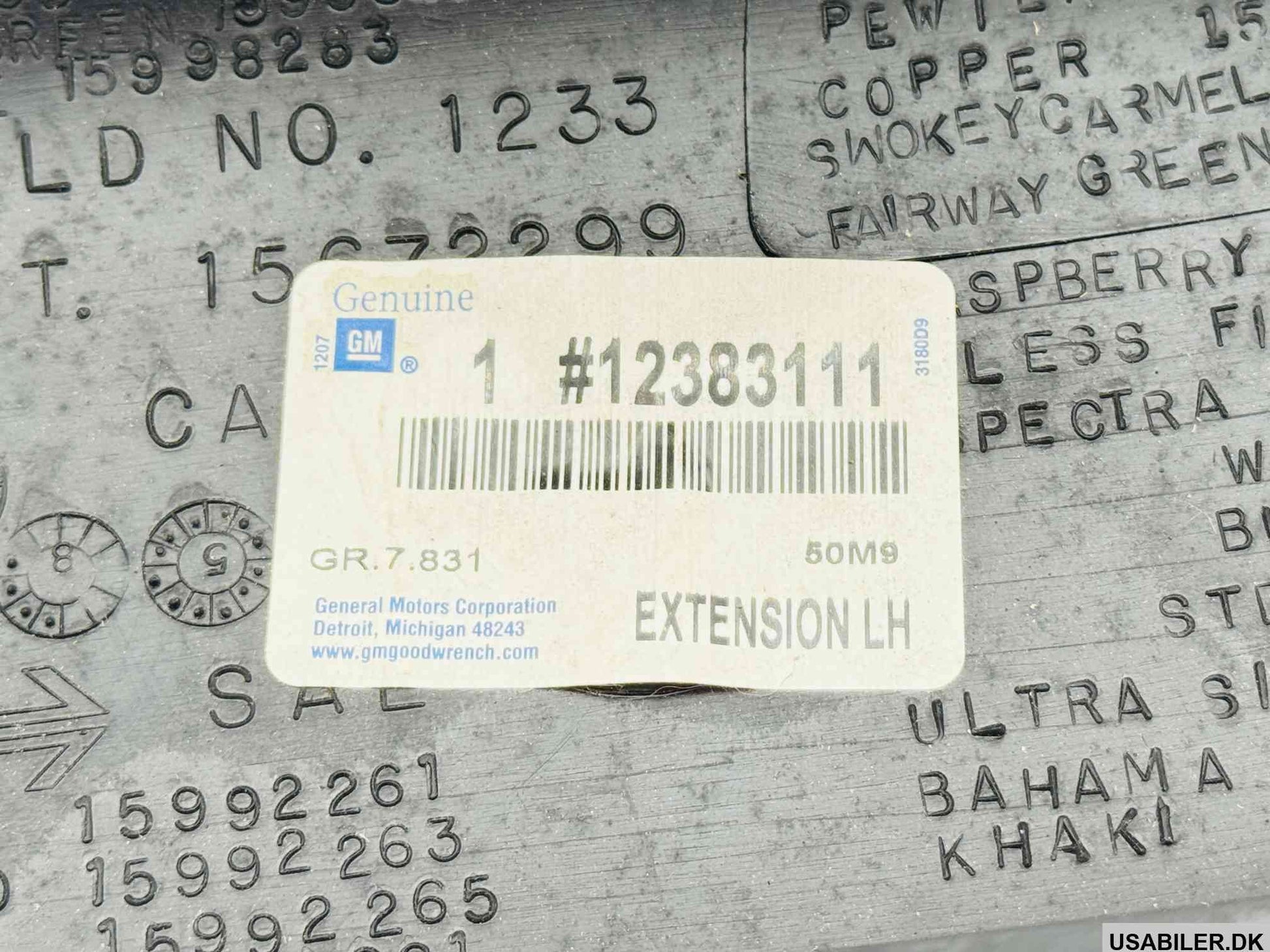 GM 12383111 Extension, Front and Rear Bumper