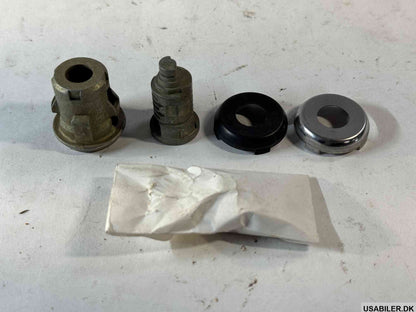 GM 12385785 Cylinder Kit,Front Side Door Lock