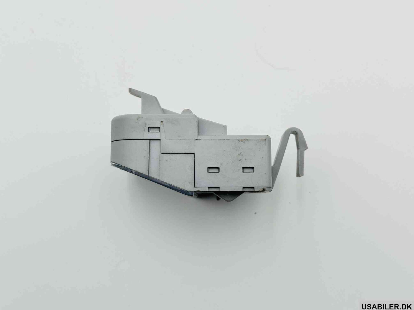 GM 12450086 Lamp, Underhood