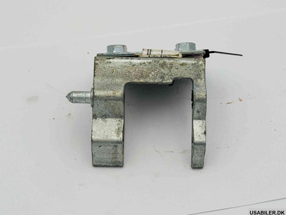 GM 12476259 Hinge Kit,Rear Side Door (Dr Side)