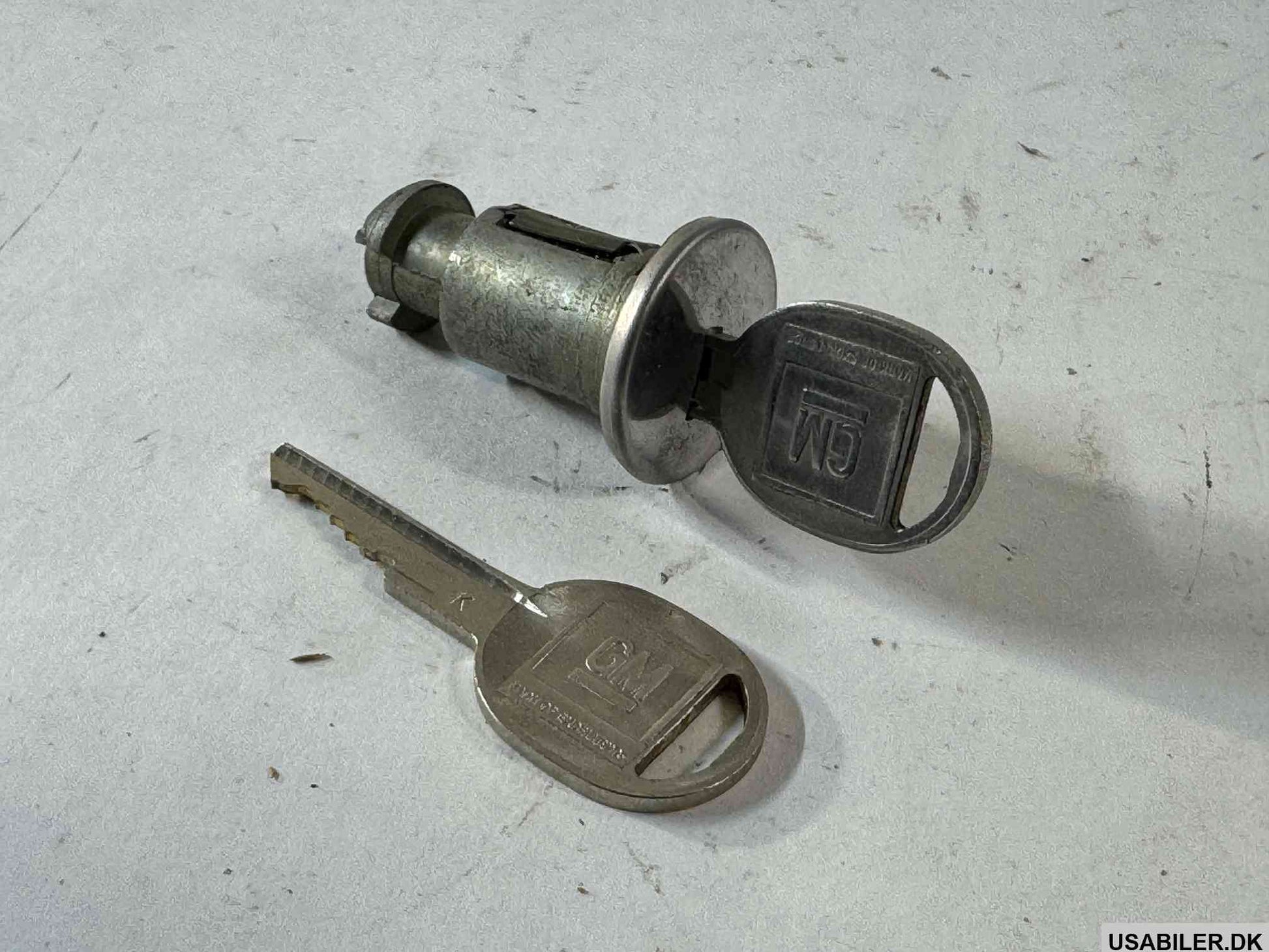 GM 12507408 Cylinder Kit,End Gate Lock