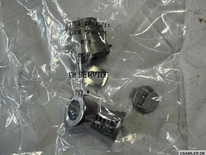 GM 12545711 Cylinder Kit,Front Side Door Lock 