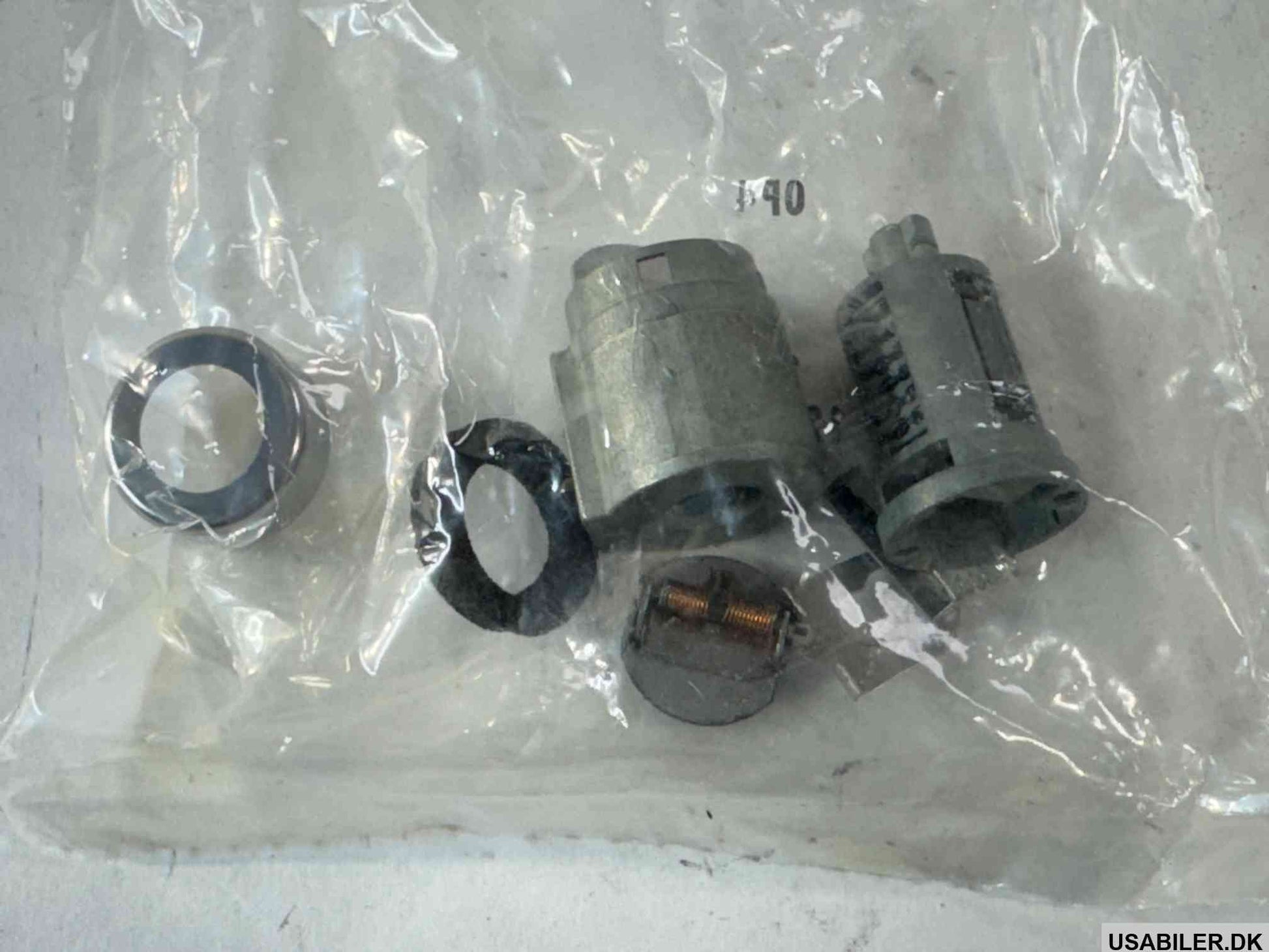 GM 12546858 Cylinder,Front Side Door Lock