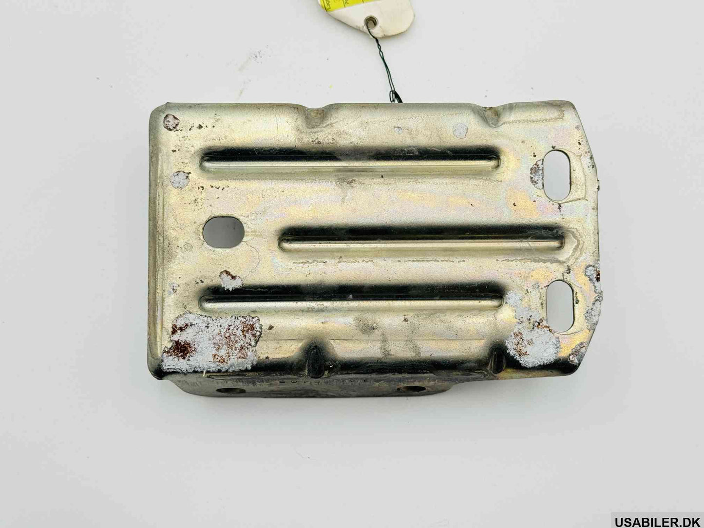 GM 14075405 Bracket, Front Bumper Impact Bar Outer L.H.