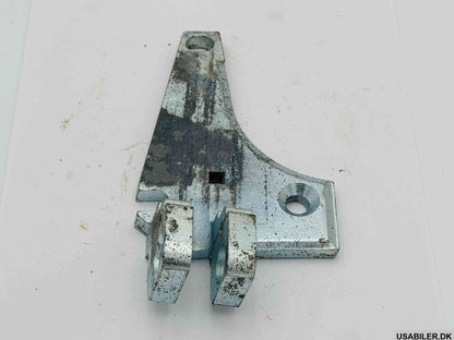 GM 15622285 Hinge, Side Rear Door (Door Half)