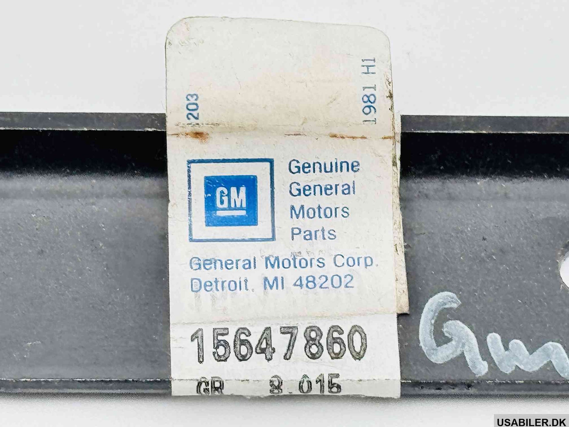 GM 15647860 Hinge Kit,Hood