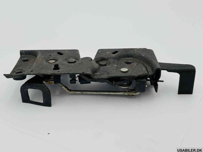 GM 15977862 Hood-Lock Latc