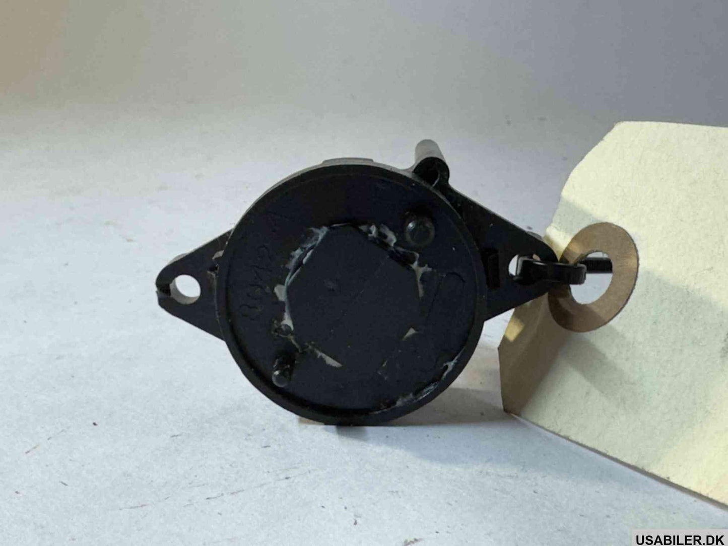 GM 16058038 Valve Assembly, Vacuum