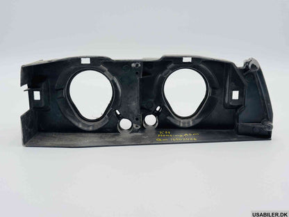 GM 16502426 Mount Headlamp Panel, Right