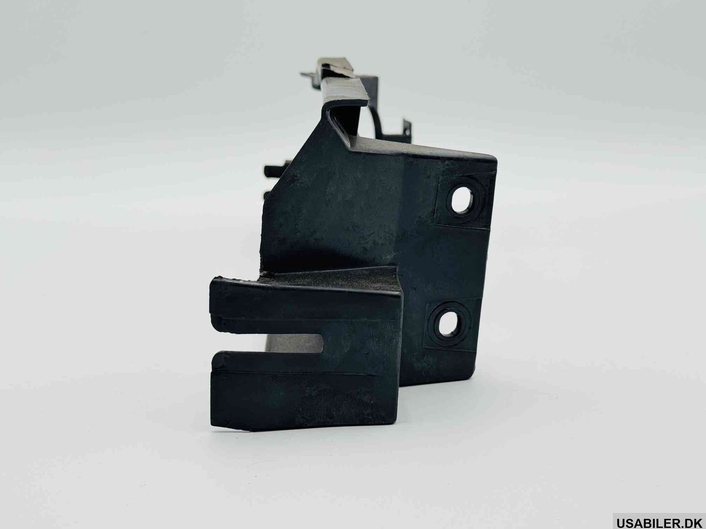 GM 16511962 Bracket Asm,Headlamp Mounting