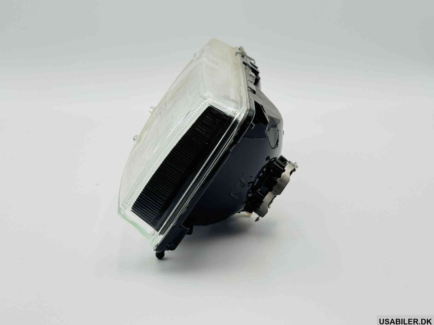 GM 16516757 Lens & Housing, Headlamp (Lh)
