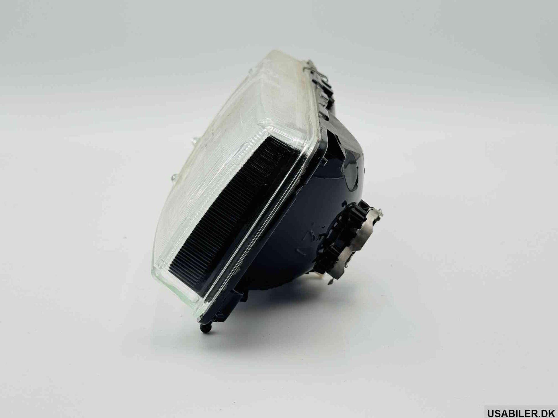 GM 16516757 Lens & Housing, Headlamp (Lh)