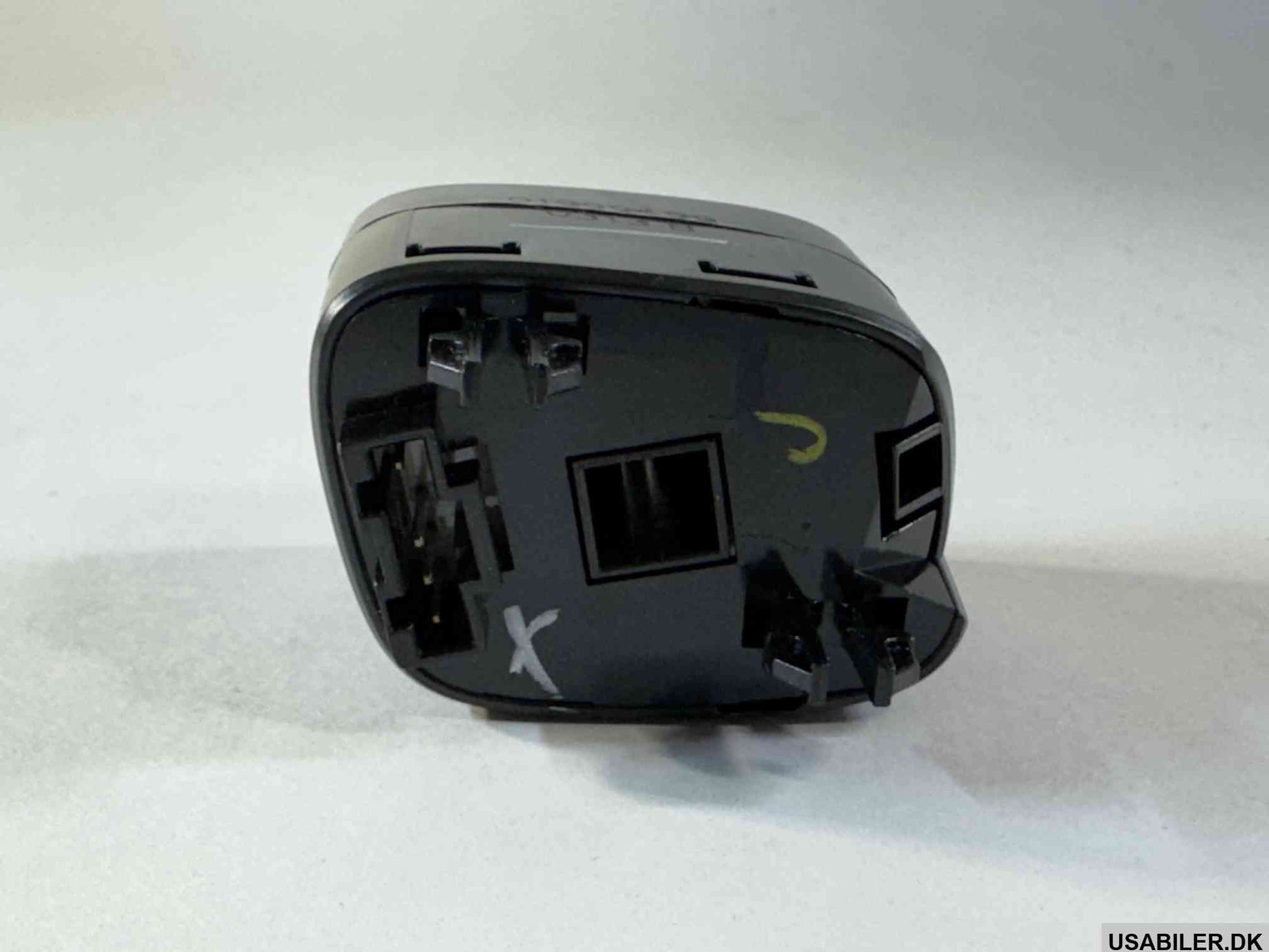 GM 1999499 Auxiliary Heater & Air Conditioner Blower Control Switch Assembly