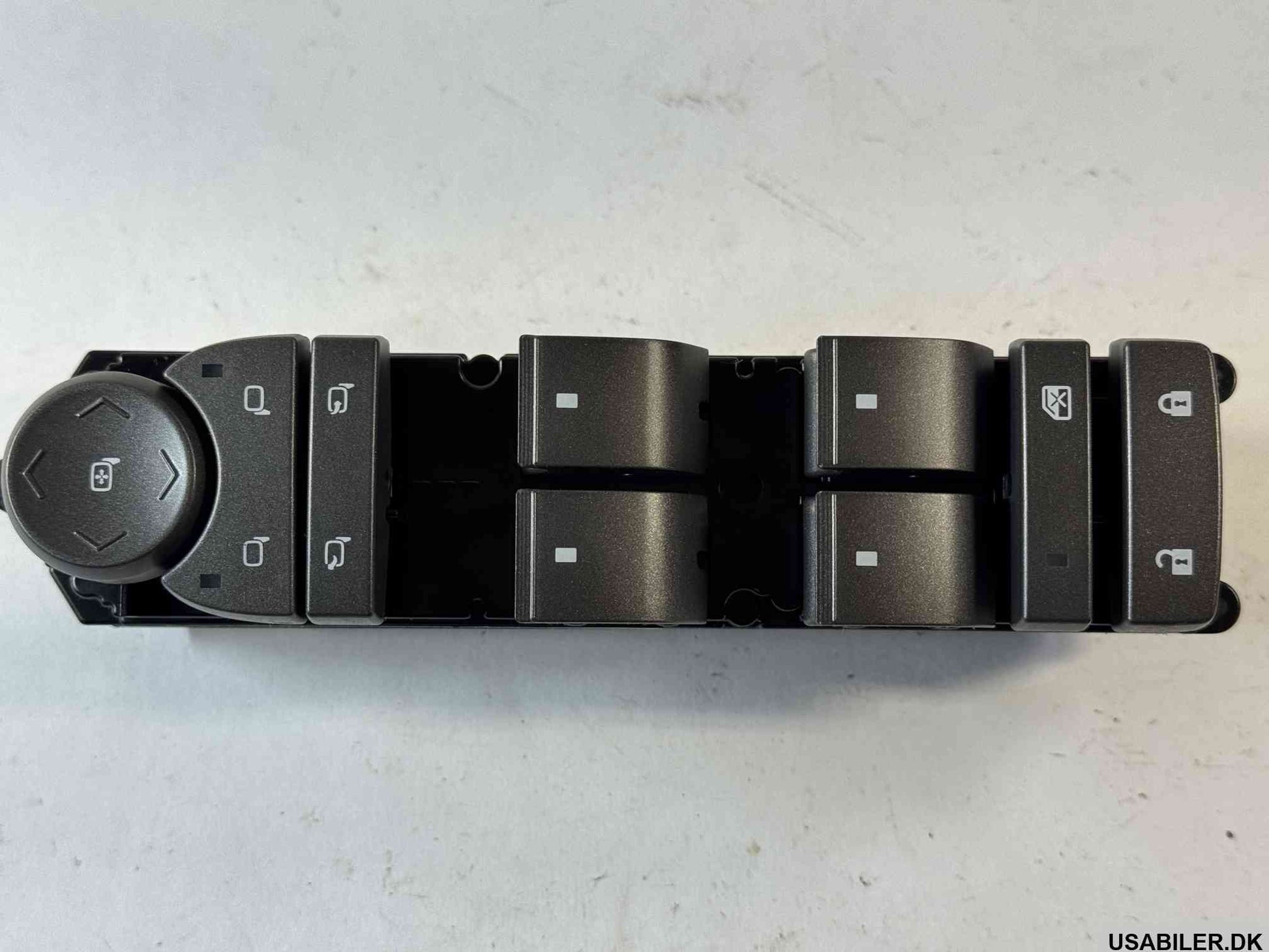 GM 25783499 Switch Assembly, Door Lock & Side Window