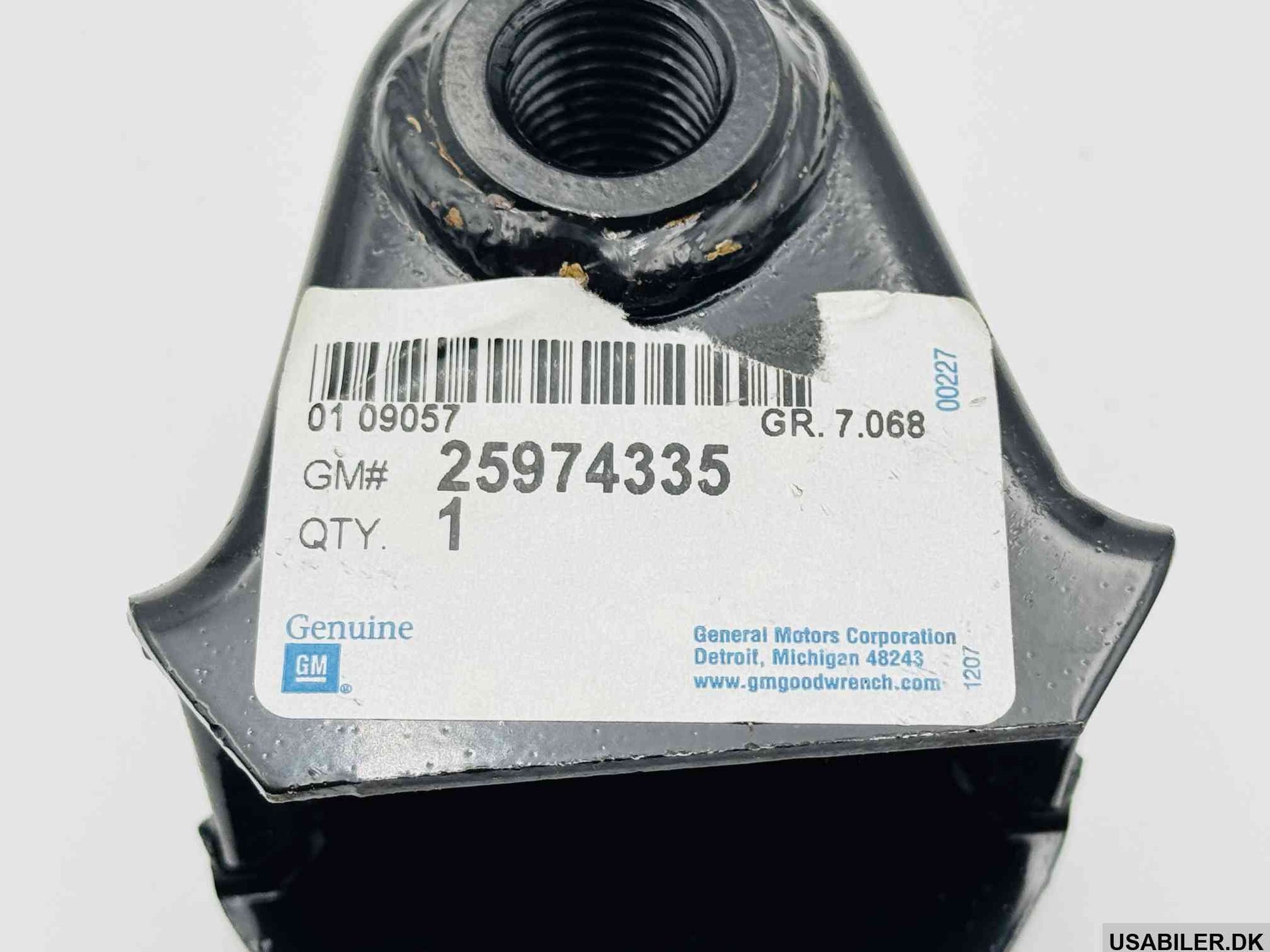 GM 25974335 Bracket Assembly, Front Tow Hook