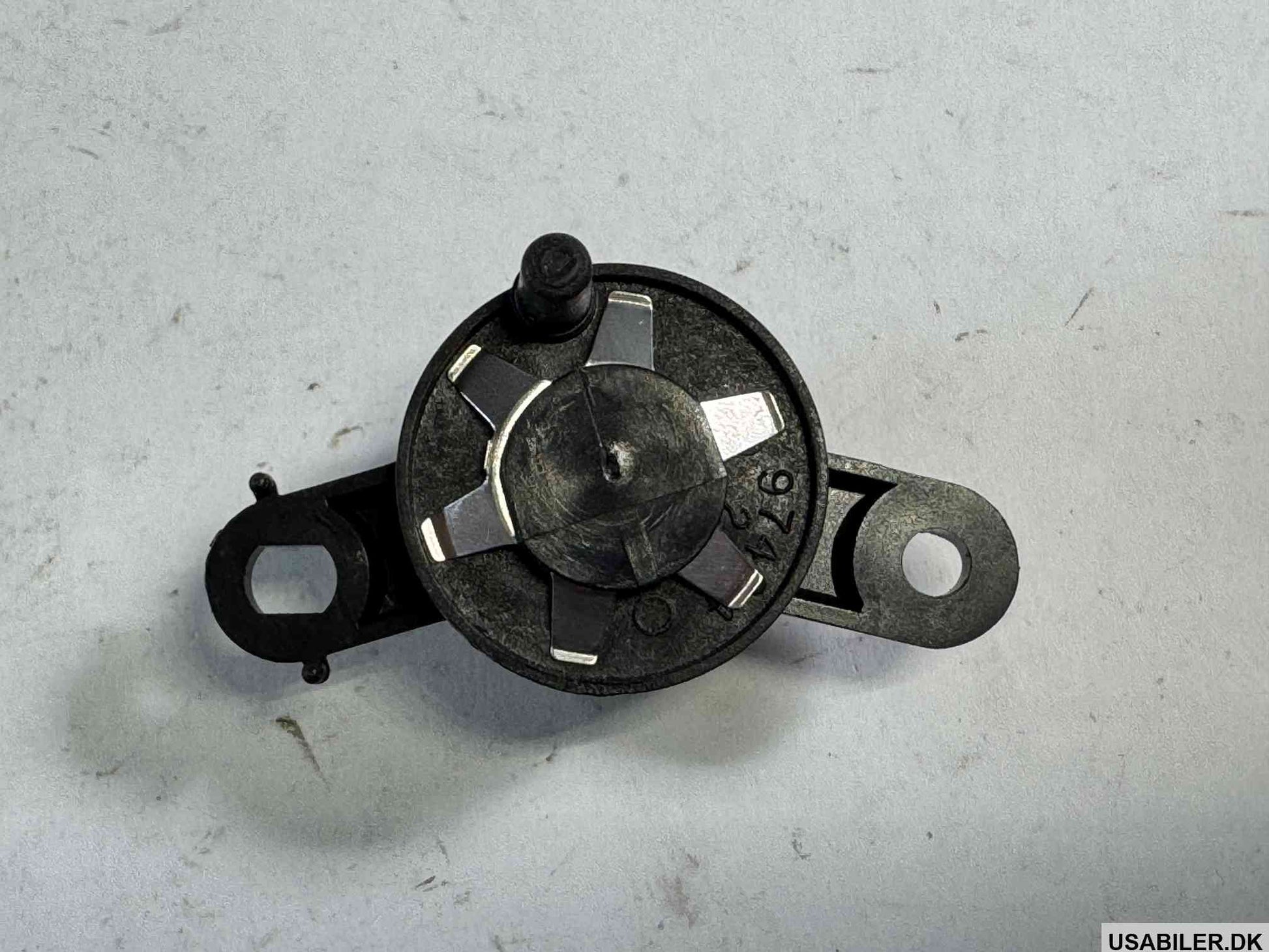 GM 7897420 Valve,Heater & A/C Control Vacuum