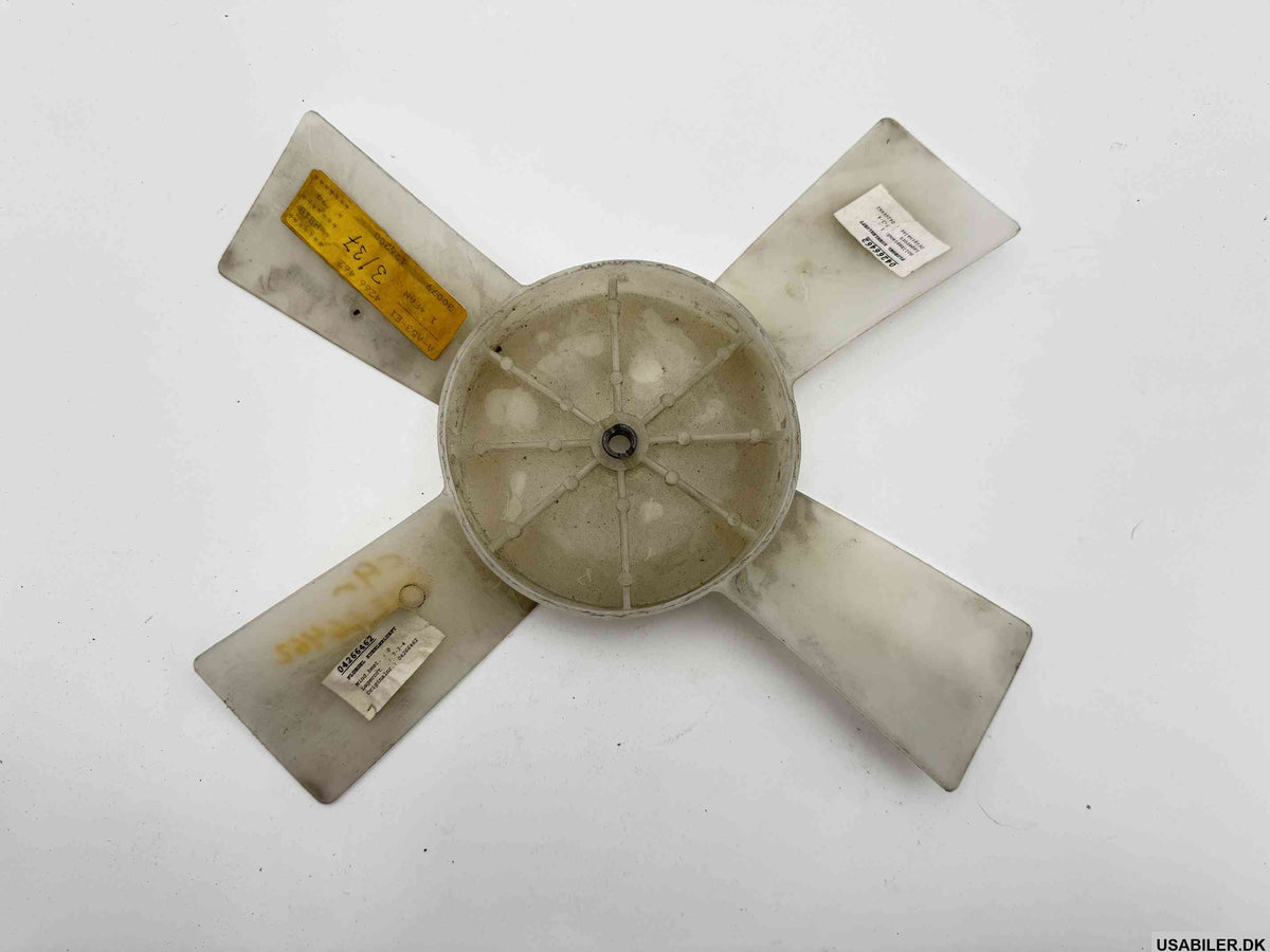 MOPAR 04266462 Radiator Fan Assembly Left