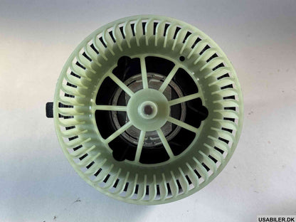 GM 10279829 Motor Kit, Auxiliary Heater Blower