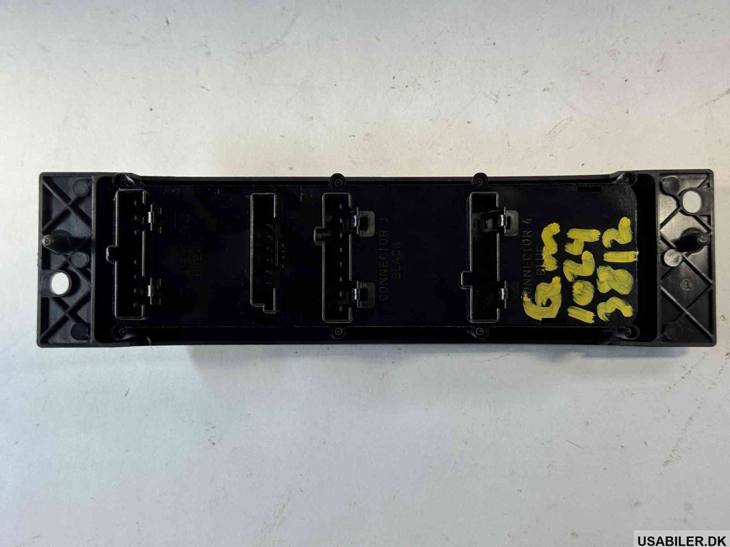 GM 10409294 Switch Assembly, Rear Window Wiper & Washer & Multifunction
