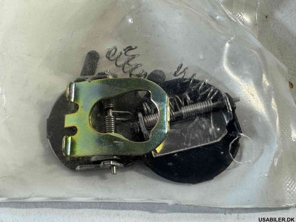 GM 12398552 Front Side Door Lock Cylinder
