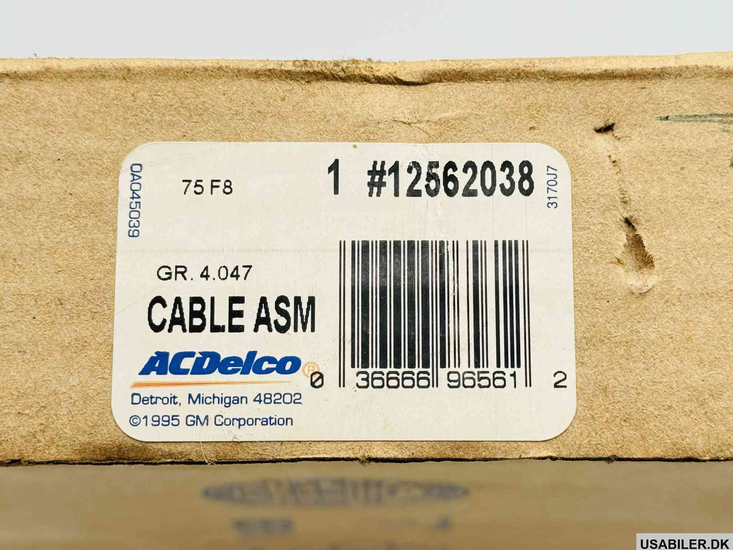 GM 12562038 Automatic Transmission Control Lever Cable