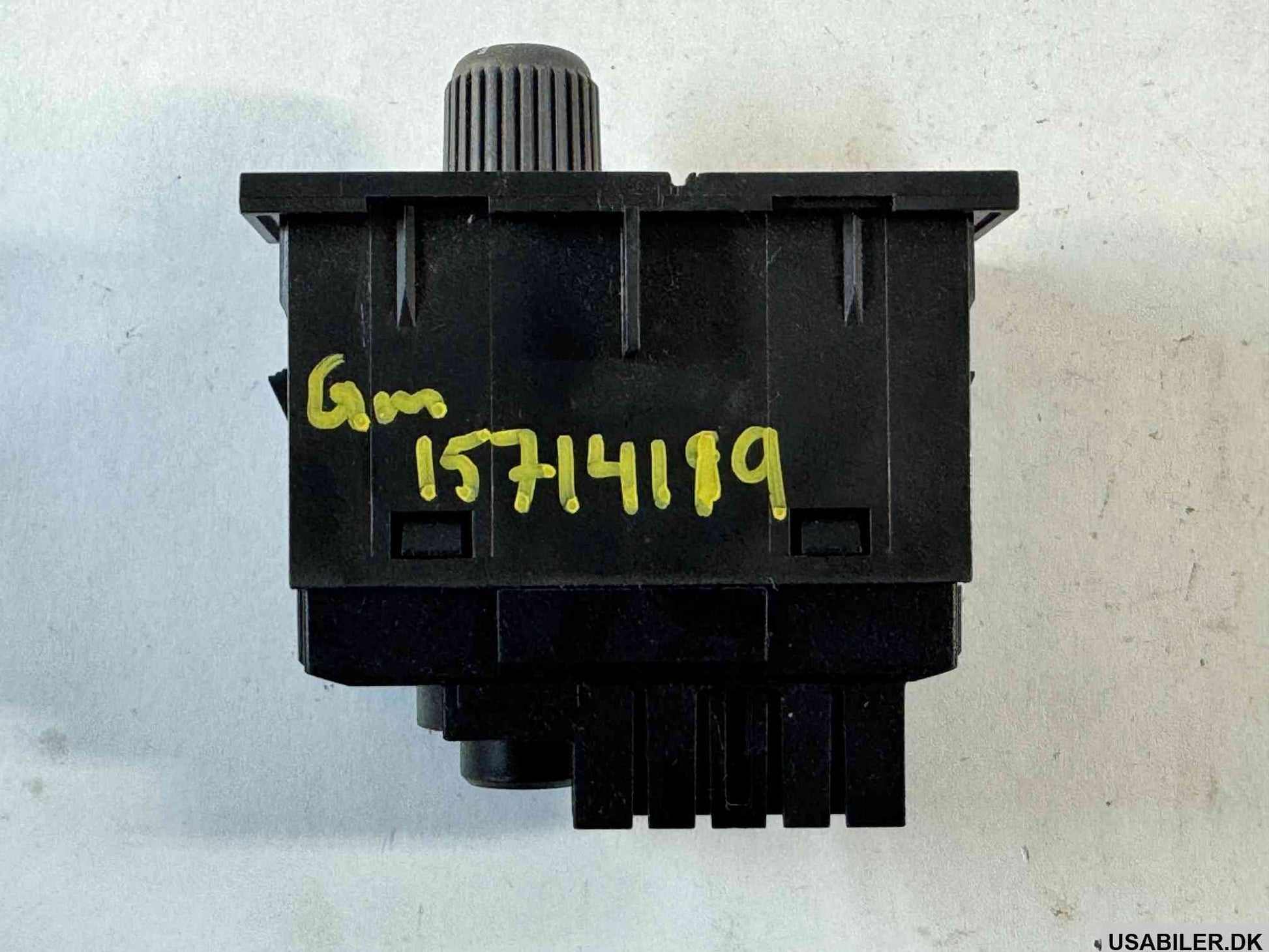 GM 15714119 Switch,Rear Window Wiper & Washer