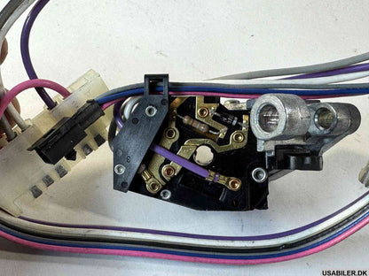 GM 26043119 Switch, Windshield Wiper & Windshield Washer