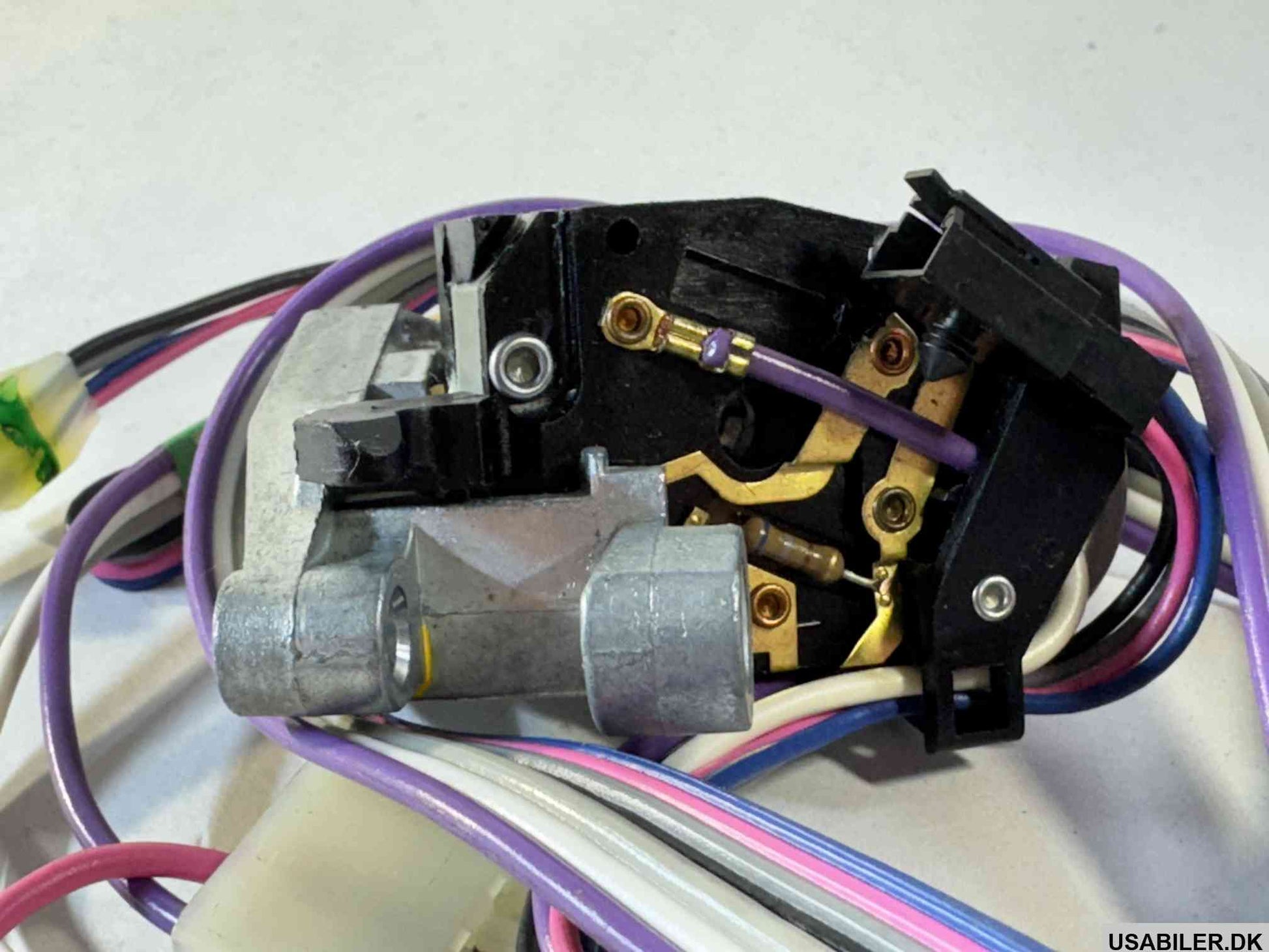 GM 26043123 Switch,Windshield Wiper & Windshield Washer