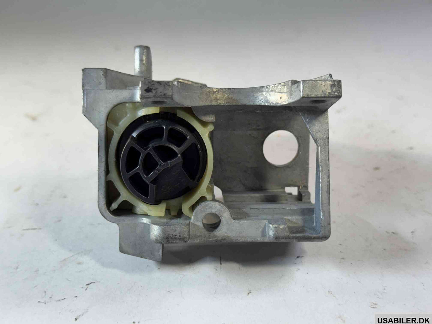 GM 88965342 Case,Ignition Lock Cyl