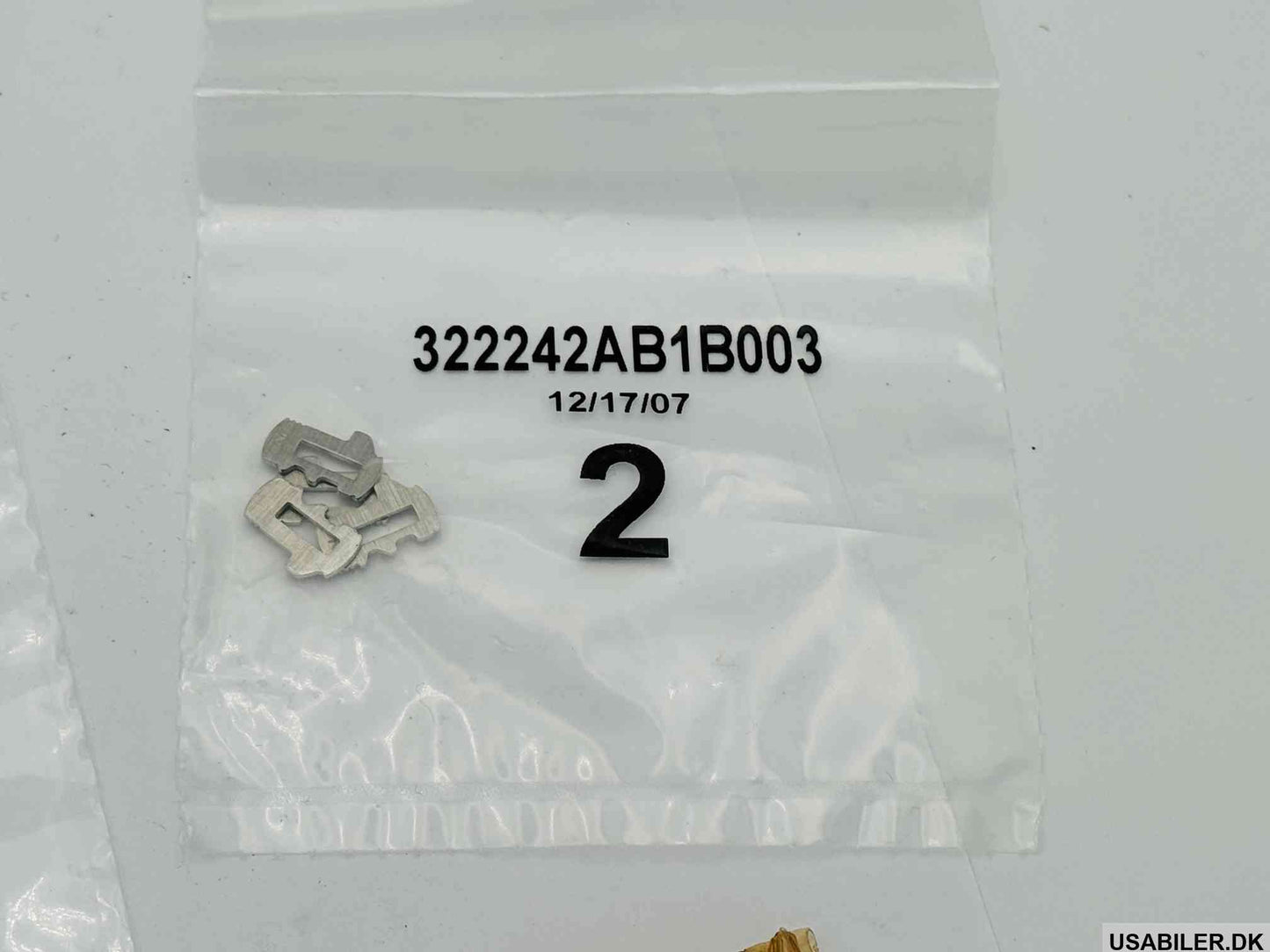 GM 12457617 Cylinder Kit,Front Side Door Lock
