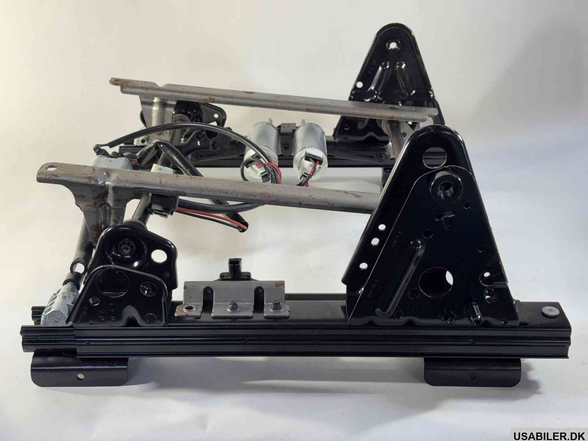 GM 88940274 Adjuster,Driver Seat