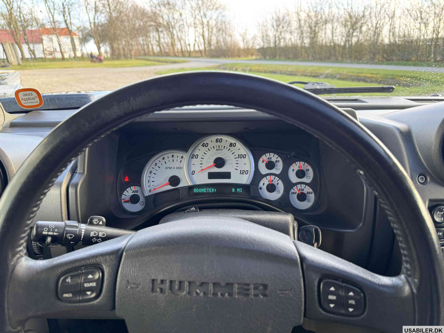 Hummer 2003